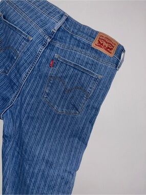 Levi's Woman’s Blue Pinstripe Skinny Jeans